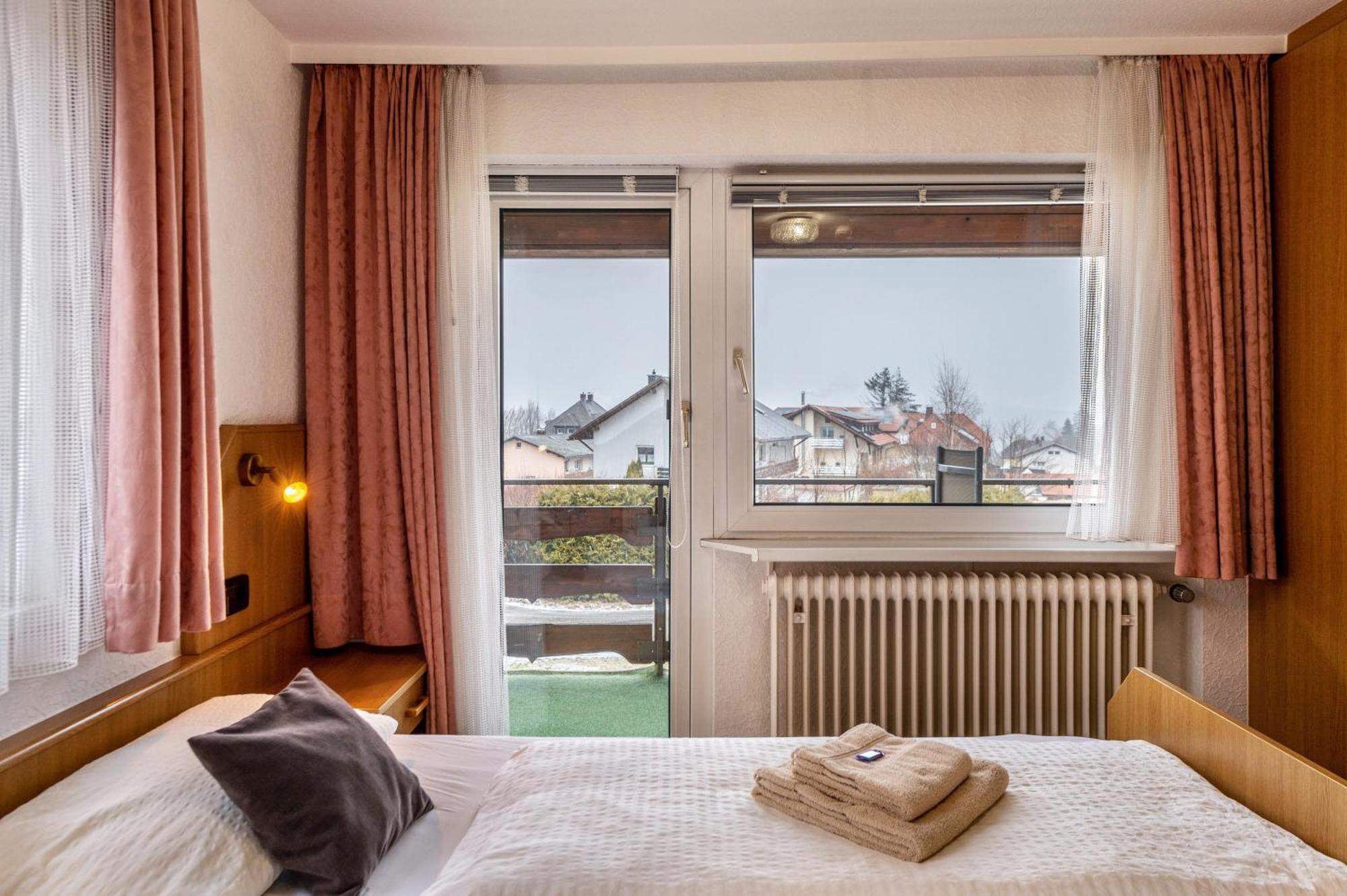 Gaestehaus Kunkelmann Mit Sauna Höchenschwand Extérieur photo